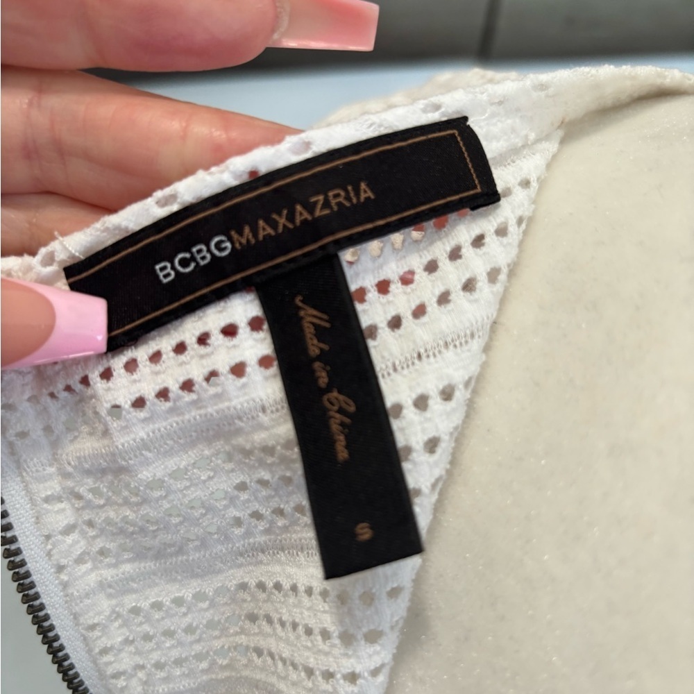BCBGMaxAzria Evia White Textured Peplum Top - Picture 8 of 9